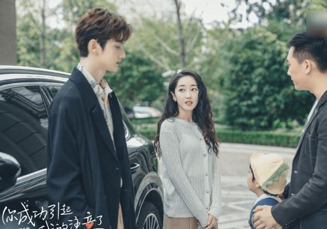 手机自动点赞怎么回事？